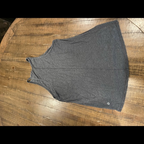 Lululemon - Picture 2 of 2